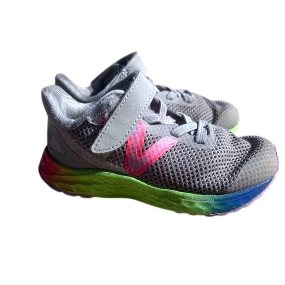 New Balance Fresh Foam Arishi v4 Kids 7 Grey Pink Rainbow Good Athletic Sneakers - Picture 4 of 12